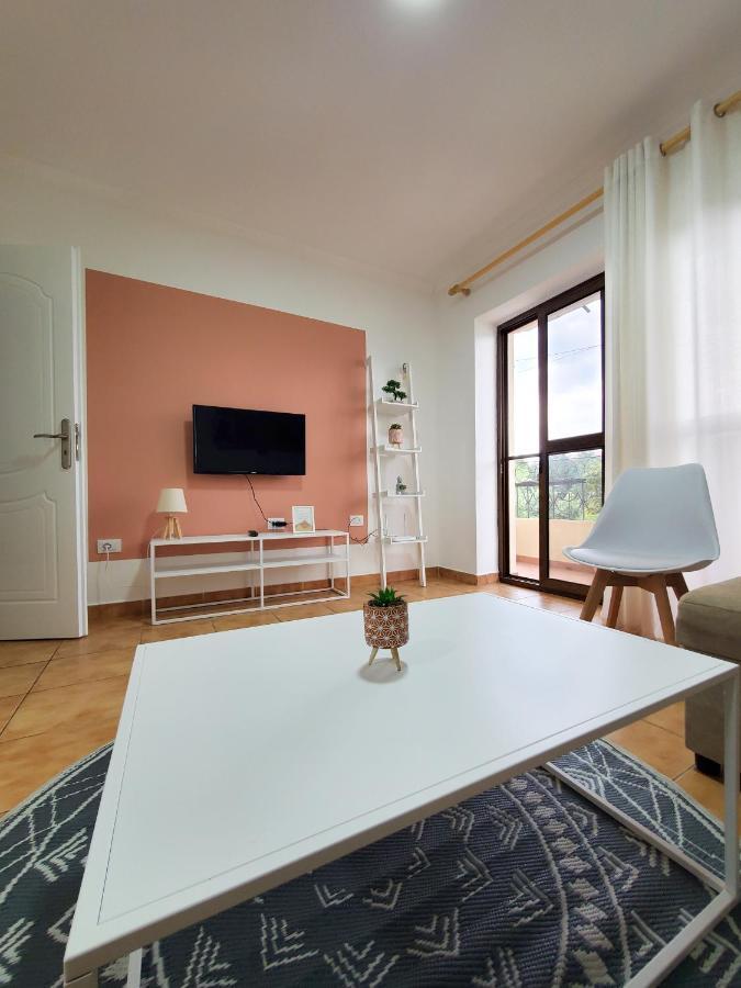 Centre Apartment In ชโคเดอร์ ภายนอก รูปภาพ